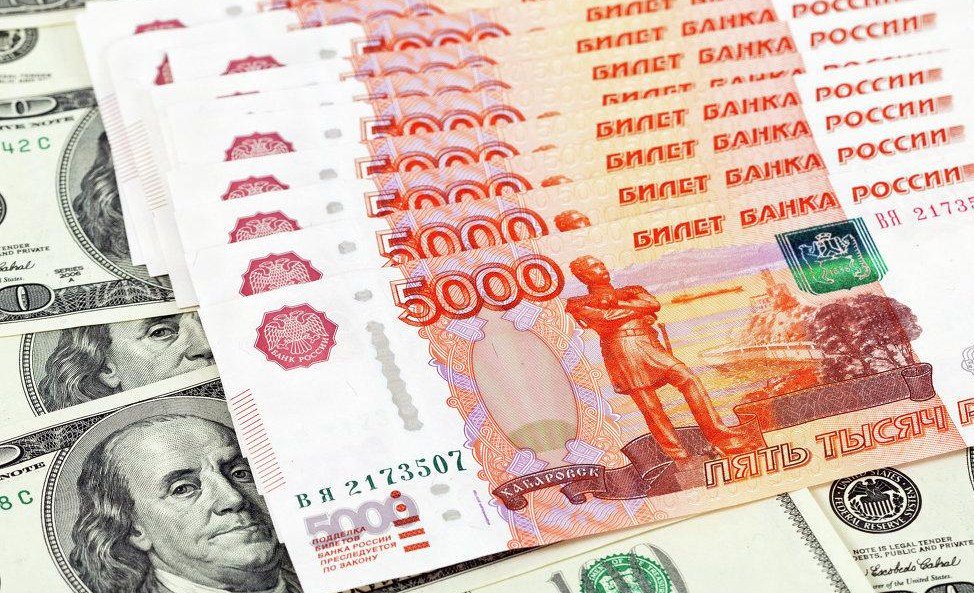 кредит в рублях и валюте